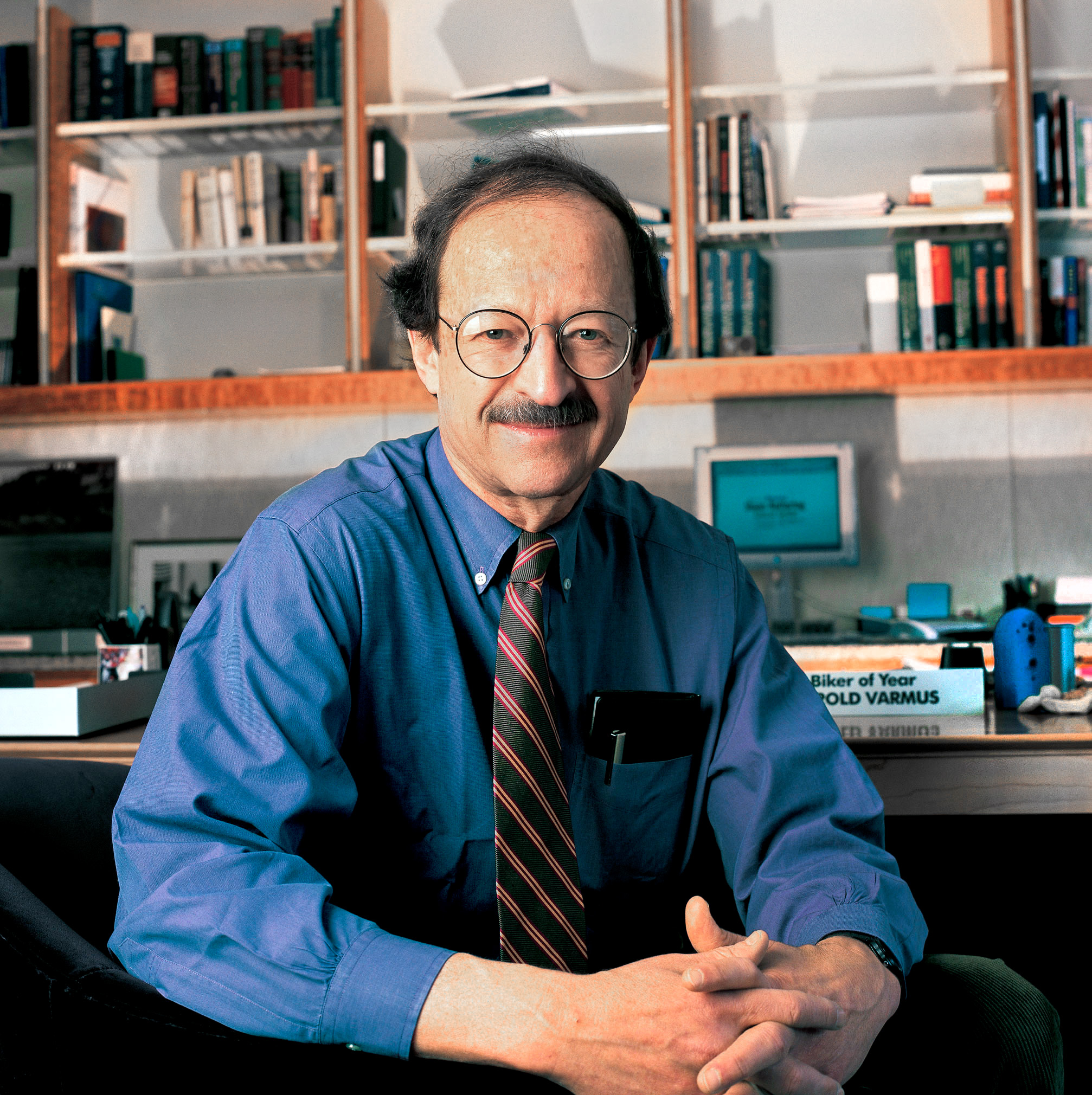 Harold Vamus professor of medicine nobel laureate